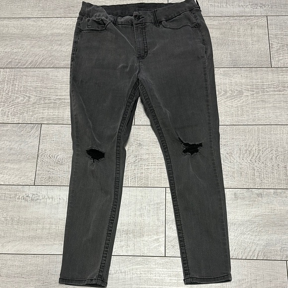 Seven7 Denim - Seven7 Distressed Gray Jeans
